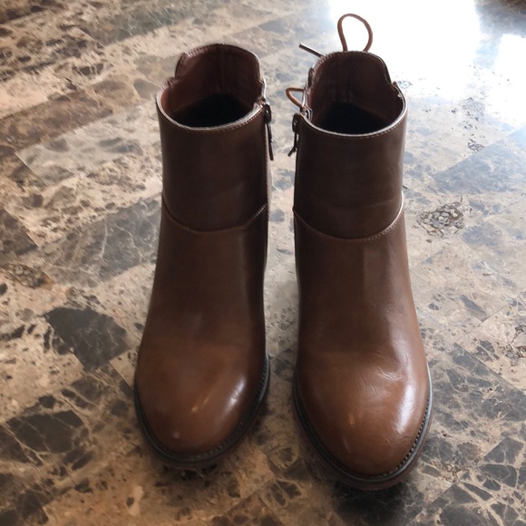 Olivia Miller Booties - Picture 8 of 11